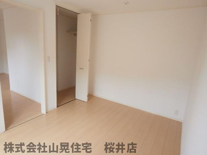 奈良県桜井市大字河西(アパート)の賃貸物件101の居間