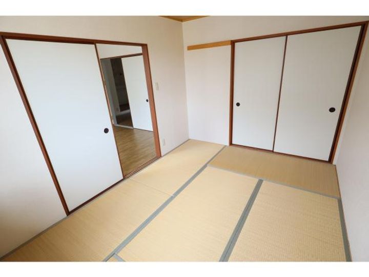 奈良県桜井市安倍木材団地1丁目(アパート)の賃貸物件203の内装