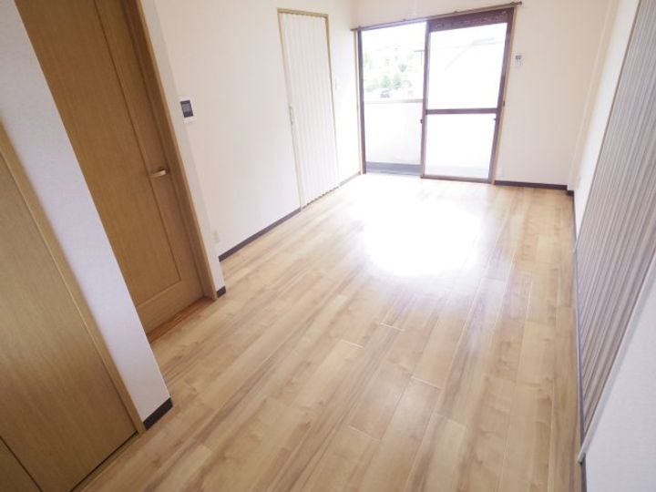 奈良県天理市前栽町(マンション)の賃貸物件の内装
