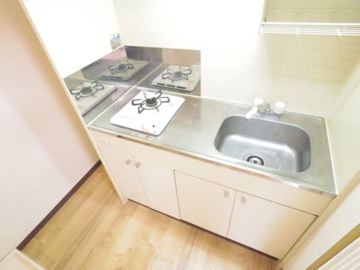 奈良県天理市前栽町(マンション)の賃貸物件のキッチン