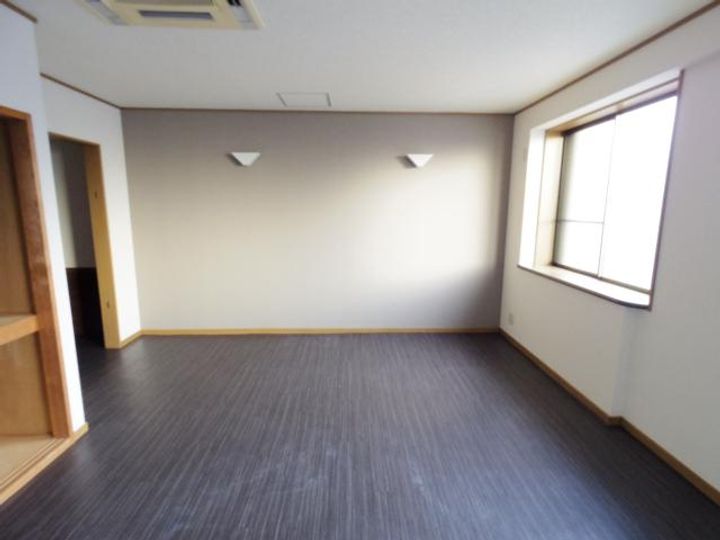 奈良県天理市勾田町(マンション)の賃貸物件の居間