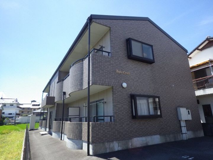 奈良県天理市指柳町(マンション)の賃貸物件の外観