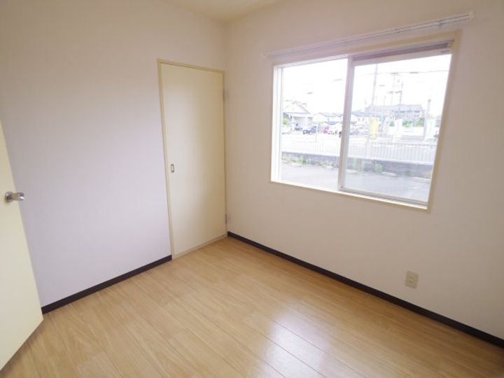奈良県天理市勾田町(アパート)の賃貸物件の寝室
