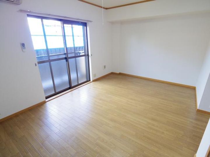 奈良県天理市田井庄町(アパート)の賃貸物件の寝室