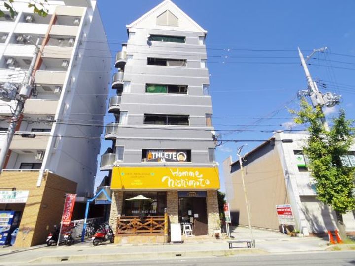 奈良県天理市川原城町(マンション)の賃貸物件の外観