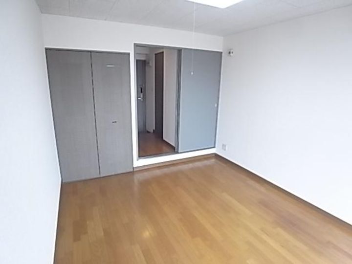 奈良県天理市川原城町(マンション)の賃貸物件の寝室