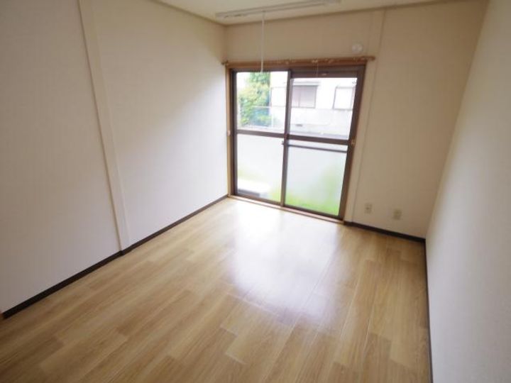 奈良県天理市櫟本町(アパート)の賃貸物件の寝室
