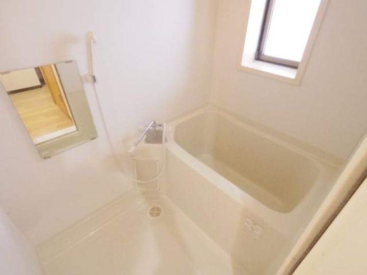 奈良県天理市櫟本町(アパート)の賃貸物件の風呂