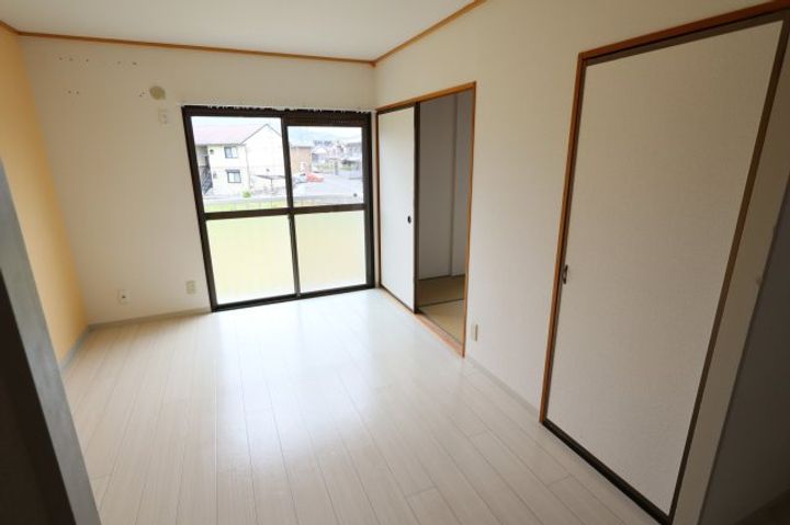 奈良県桜井市大字金屋(アパート)の賃貸物件203の居間