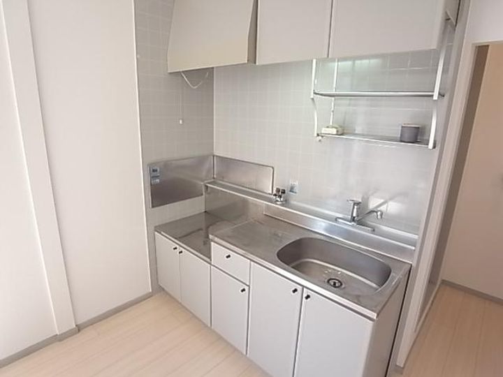 大阪府四條畷市田原台3丁目(アパート)の賃貸物件201のキッチン