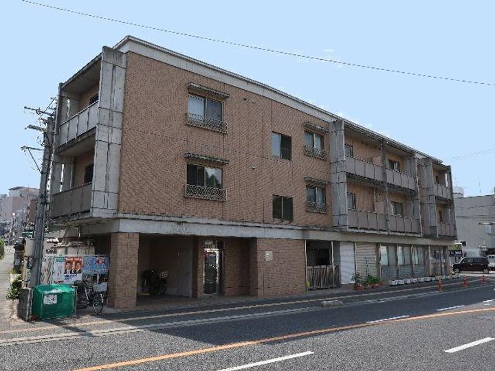 奈良県生駒市谷田町(マンション)の賃貸物件の外観