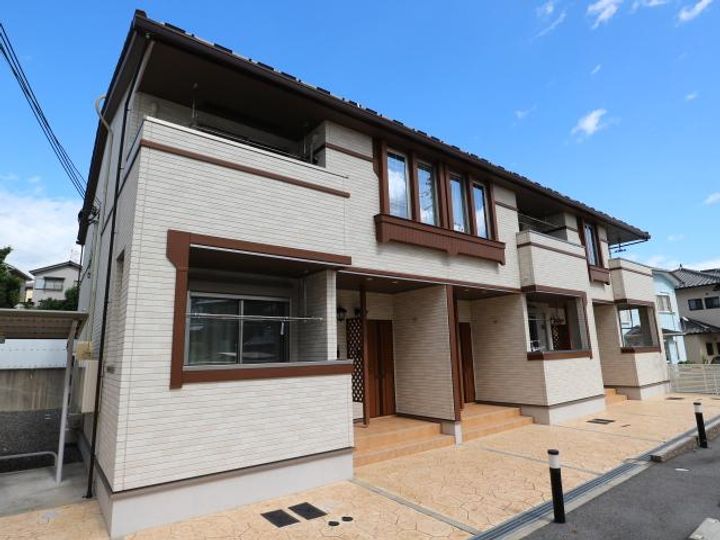 奈良県生駒市松美台(アパート)の賃貸物件101の外観