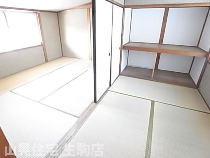 奈良県生駒市辻町(テラスハウス)の賃貸物件の寝室