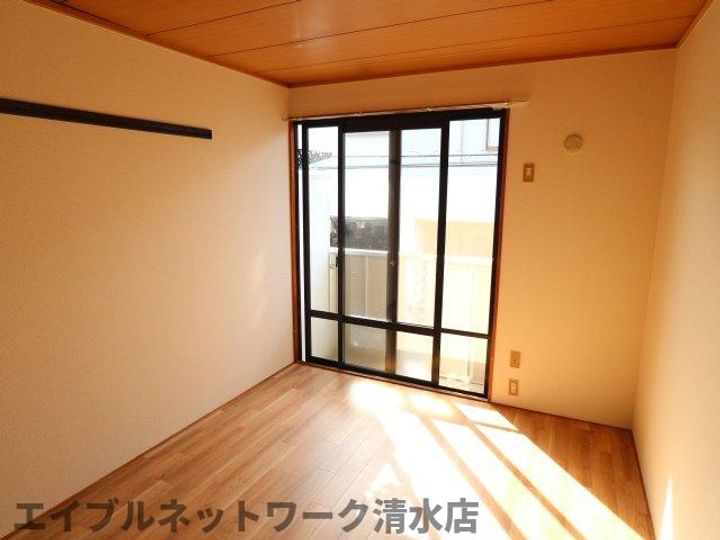 静岡県静岡市清水区青葉町(アパート)の賃貸物件の内装