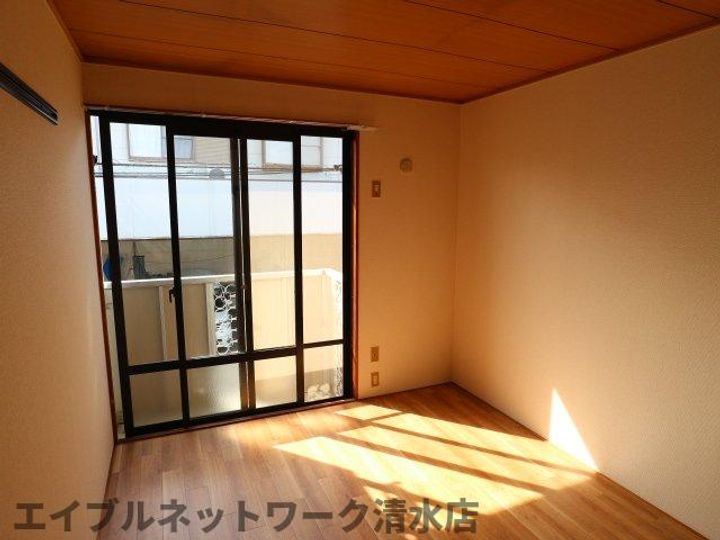 静岡県静岡市清水区青葉町(アパート)の賃貸物件の内装