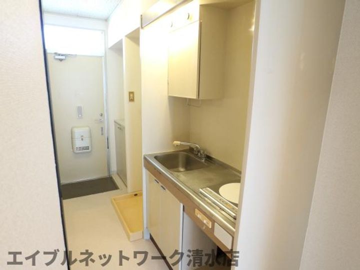 静岡県静岡市清水区青葉町(アパート)の賃貸物件のキッチン