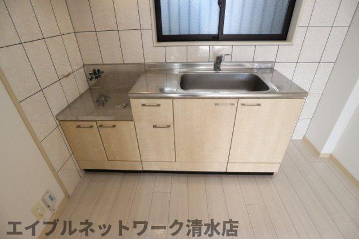 静岡県静岡市清水区飯田町(マンション)の賃貸物件のキッチン