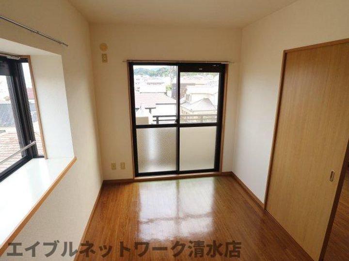 静岡県静岡市清水区有東坂(マンション)の賃貸物件の内装