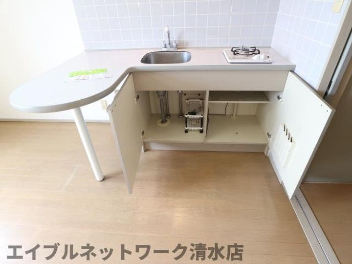 静岡県静岡市清水区岡町(マンション)の賃貸物件のキッチン
