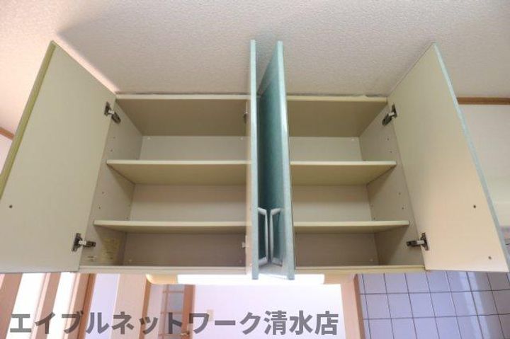 静岡県静岡市清水区興津本町(アパート)の賃貸物件のキッチン