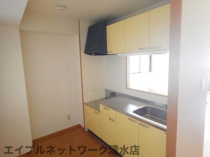 静岡県静岡市清水区堂林1丁目(マンション)の賃貸物件のキッチン