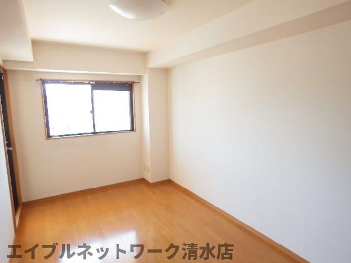 静岡県静岡市清水区堂林1丁目(マンション)の賃貸物件の居間