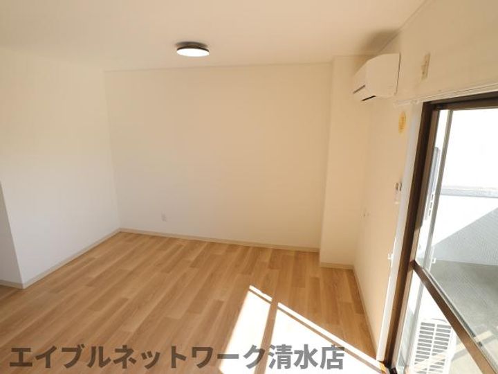 静岡県静岡市清水区巴町(マンション)の賃貸物件の内装