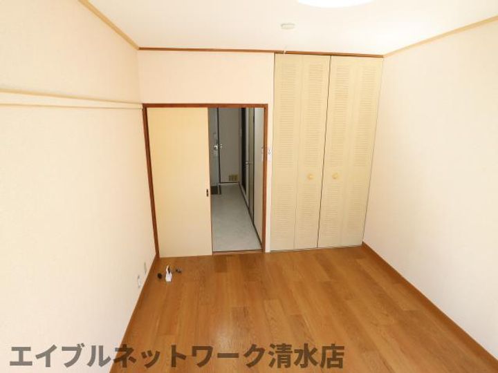 静岡県静岡市清水区三保(アパート)の賃貸物件の居間