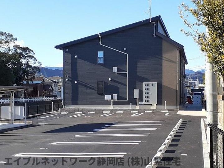 静岡県静岡市葵区上土2丁目(アパート)の賃貸物件の外観