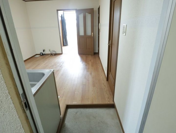 奈良県奈良市学園大和町5丁目(マンション)の賃貸物件の玄関