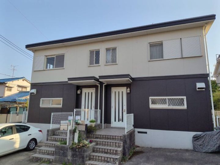 奈良県奈良市千代ヶ丘1丁目(テラスハウス)の賃貸物件の外観