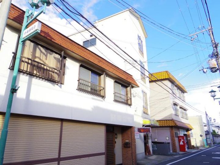 奈良県大和郡山市小泉町(マンション)の賃貸物件の外観
