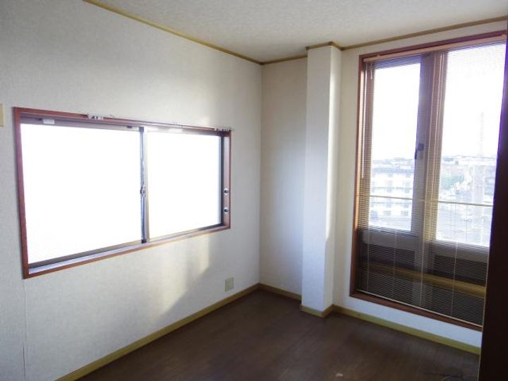 奈良県大和郡山市小泉町(マンション)の賃貸物件の内装