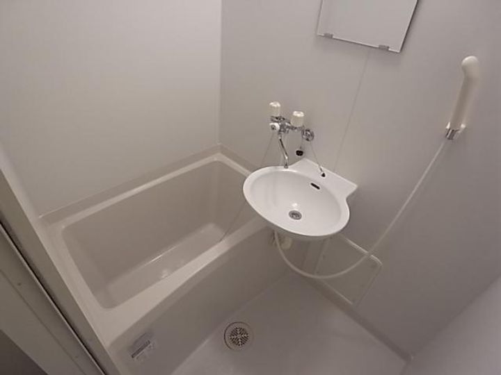 奈良県生駒市中菜畑2丁目(アパート)の賃貸物件204の風呂