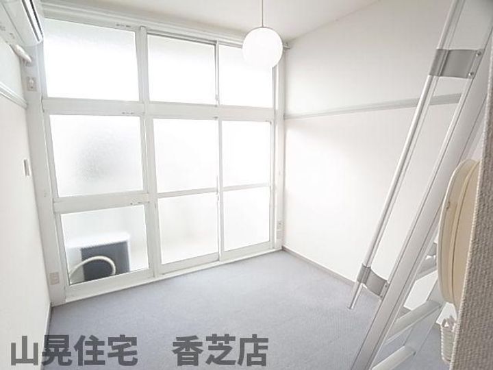 奈良県香芝市別所(マンション)の賃貸物件204の居間