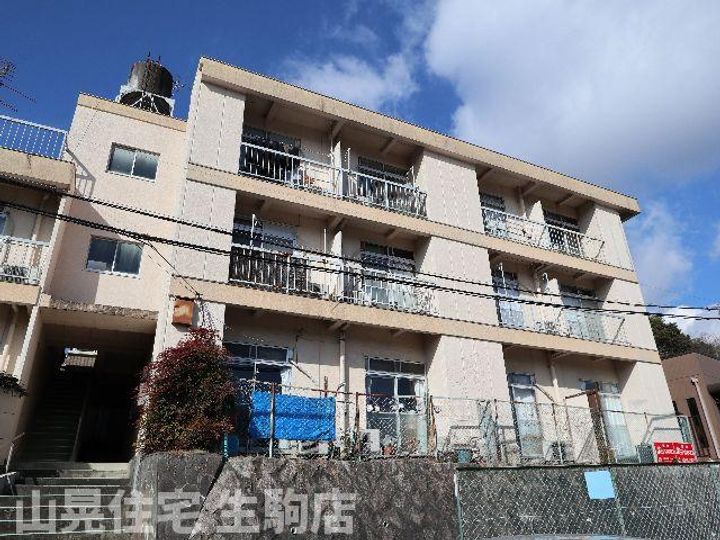 奈良県生駒市辻町(マンション)の賃貸物件303の外観