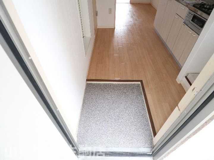 奈良県生駒市辻町(マンション)の賃貸物件303の玄関