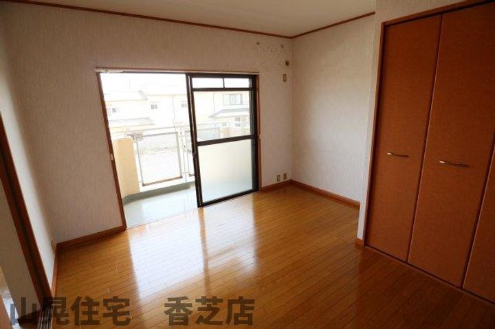 奈良県香芝市鎌田(マンション)の賃貸物件205の居間
