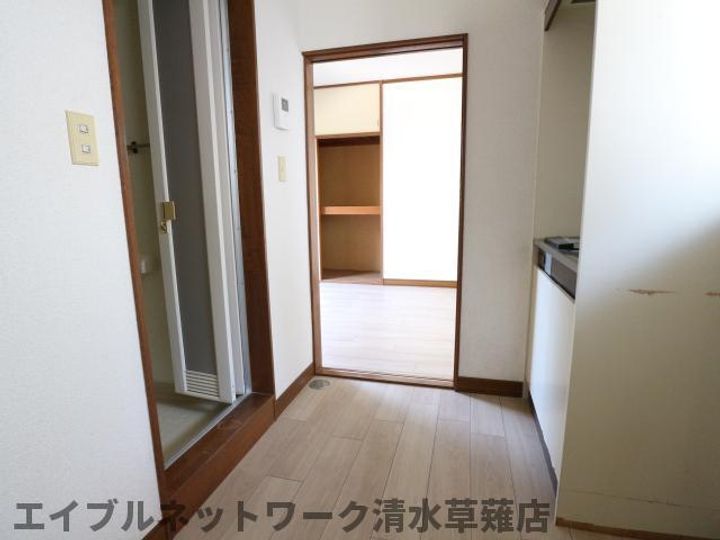 静岡県静岡市清水区草薙杉道3丁目(アパート)の賃貸物件1Dの内装