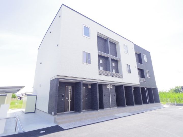 奈良県天理市丹波市町(アパート)の賃貸物件の外観