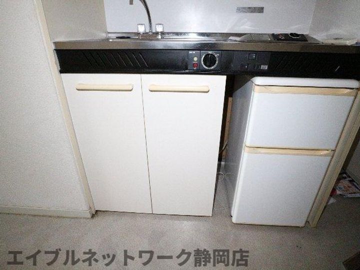 静岡県静岡市葵区上土1丁目(アパート)の賃貸物件のキッチン