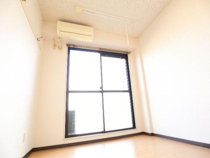奈良県奈良市法蓮町(マンション)の賃貸物件の寝室