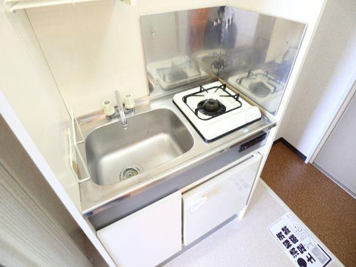 奈良県奈良市法蓮町(マンション)の賃貸物件のキッチン