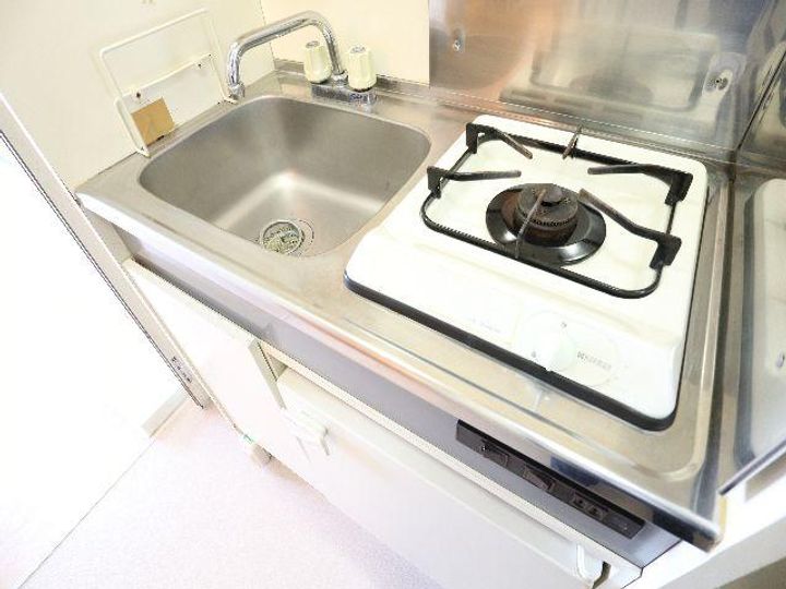 奈良県奈良市法蓮町(マンション)の賃貸物件のキッチン