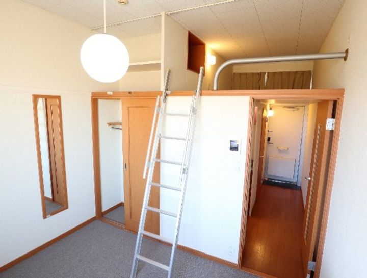 奈良県奈良市恋の窪東町(マンション)の賃貸物件の居間
