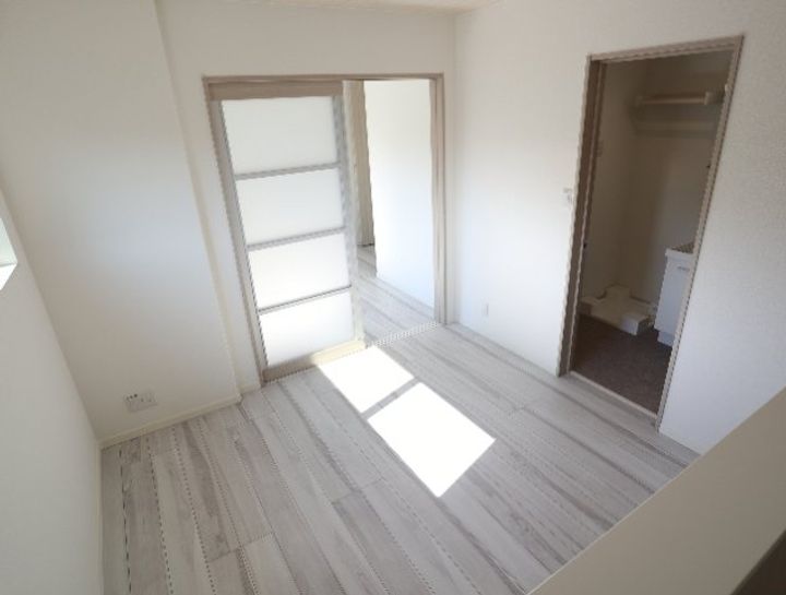 グラシアスコート法蓮町の寝室