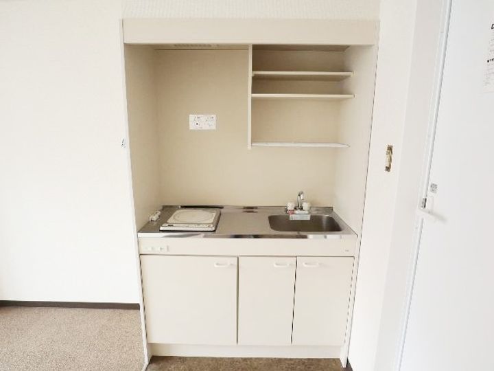 奈良県生駒市元町1丁目(マンション)の賃貸物件のキッチン