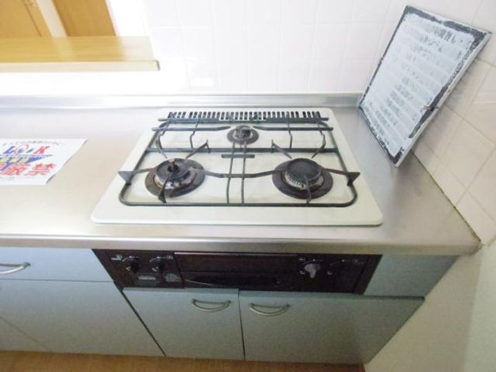 奈良県天理市前栽町(マンション)の賃貸物件のキッチン