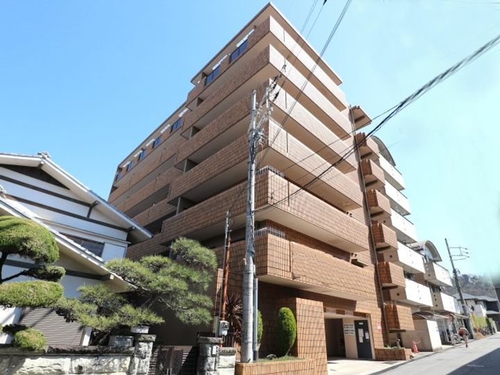 奈良県生駒市東生駒1丁目(マンション)の賃貸物件401の外観