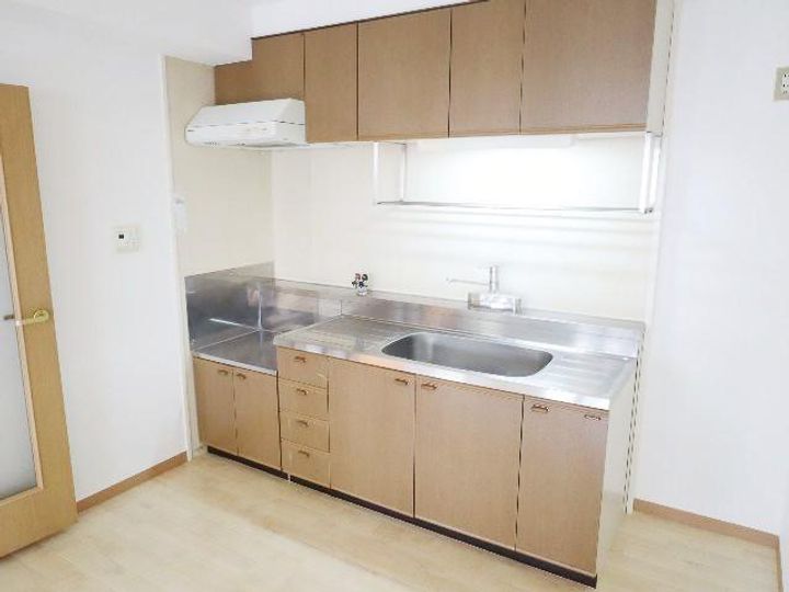 奈良県生駒市東生駒1丁目(マンション)の賃貸物件401のキッチン